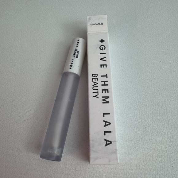 NEW Give Them Lala lip quencher gloss - Picture 3 of 6